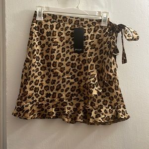 leopard nasty gal skirt